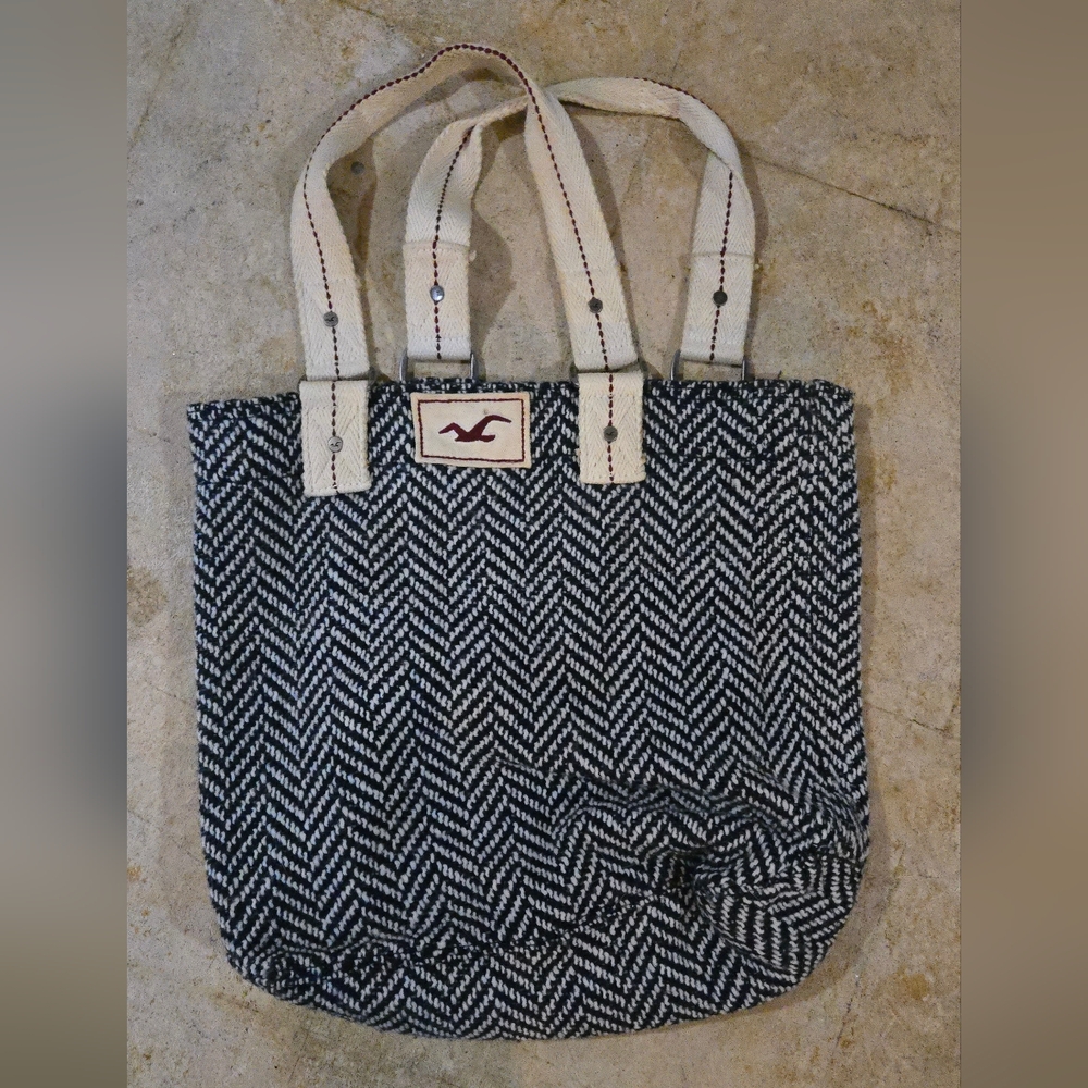 Hollister Chevron Blue and White Tote Bag vintage